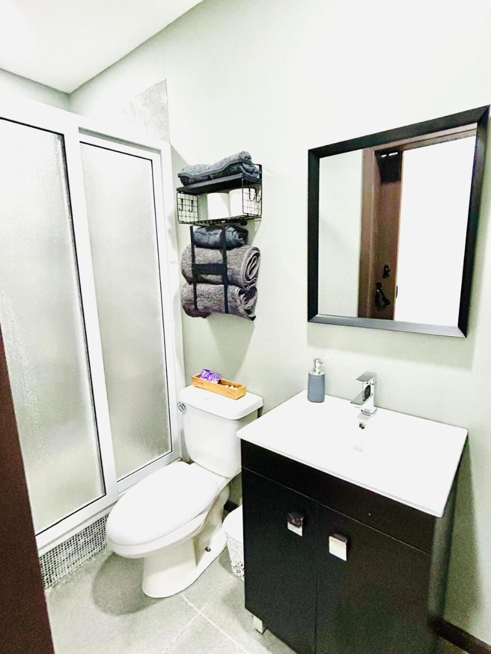 Apartaments in Sandy Bay Apartment in Bay Islands Department