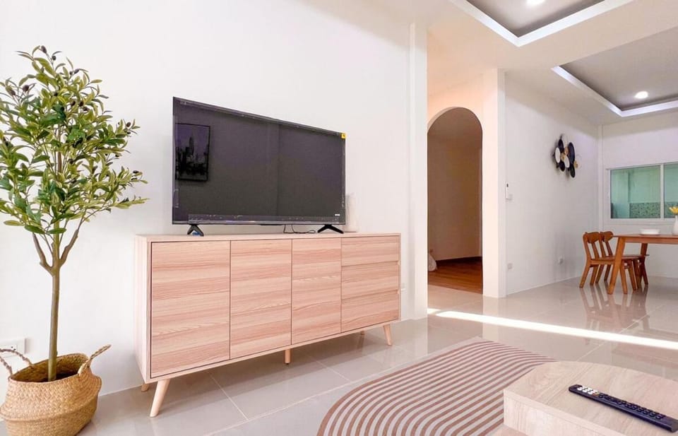 Minimal 2BR Townhome 1 near Nimman & MAYA House in Chiang Mai