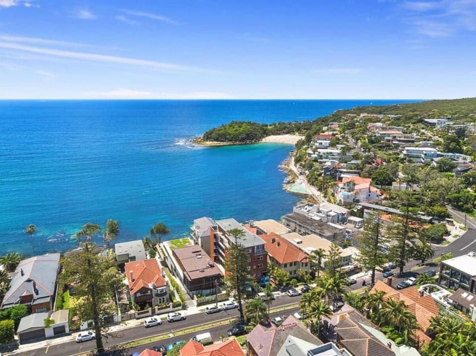 Bower st Ocean View Retreat Apartment in Manly