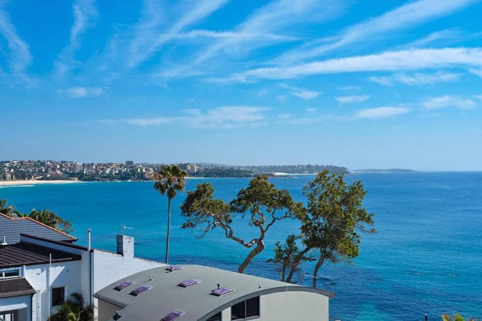 Bower st Ocean View Retreat Apartment in Manly