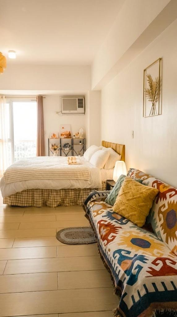 Venice Luxe Stay, Studio Type, Queen size bed, Fast Wifi near BGC Apartment in Makati