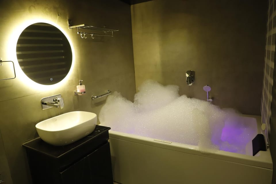 Bathroom, Bath