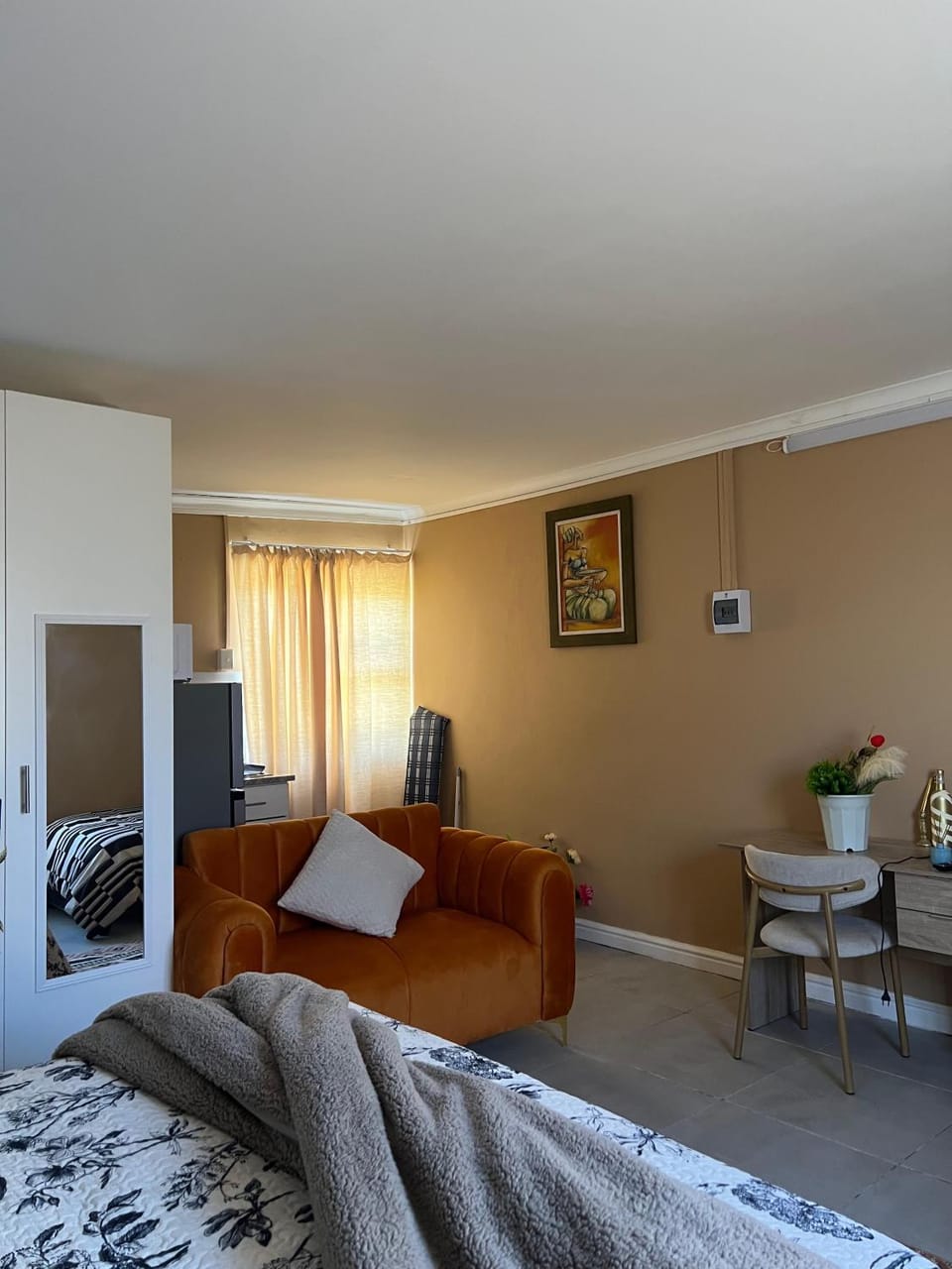 Zambata Self Catering Bed and Breakfast in Port Elizabeth