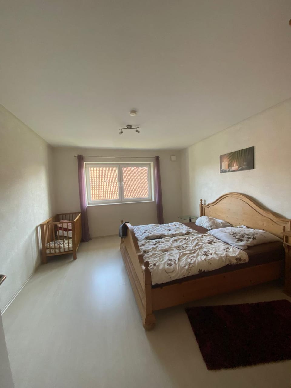 Quiet 2 room Apt balcony Desk 15 Min to Ramstein Apartment in Kaiserslautern