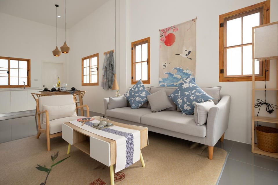 Living room, Seating area, Dining area