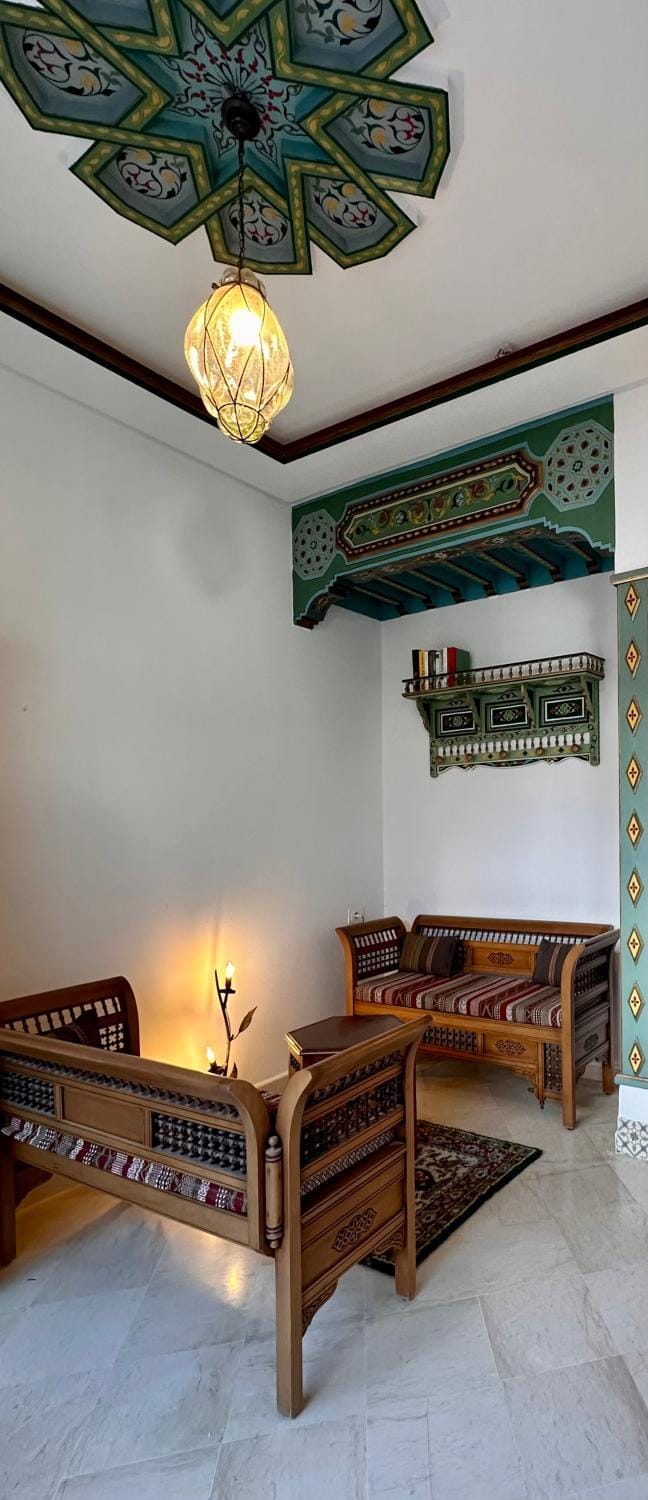Beachfront Mediterranean Escape Apartment in Tunis Governorate, Tunisia