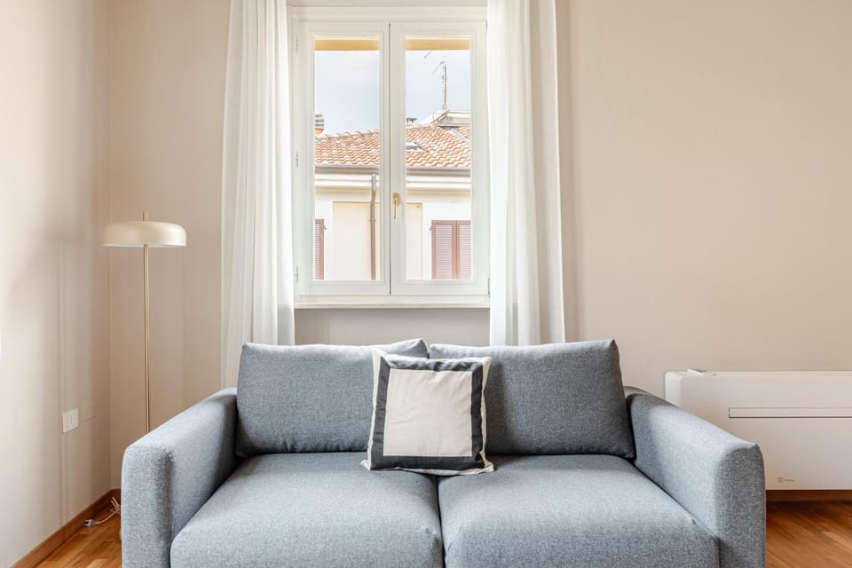 Property building, View (from property/room), Living room, Seating area, air conditioner, air conditioner