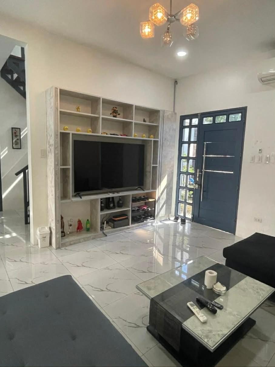 Ys Villa Villa in Angeles