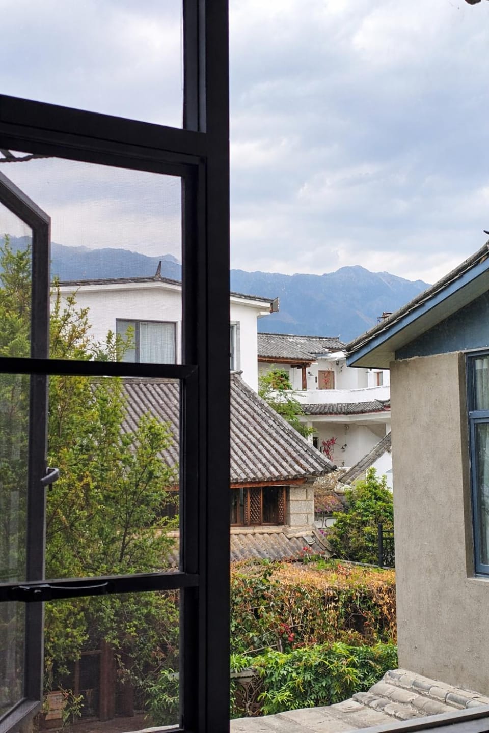Property building, Mountain view