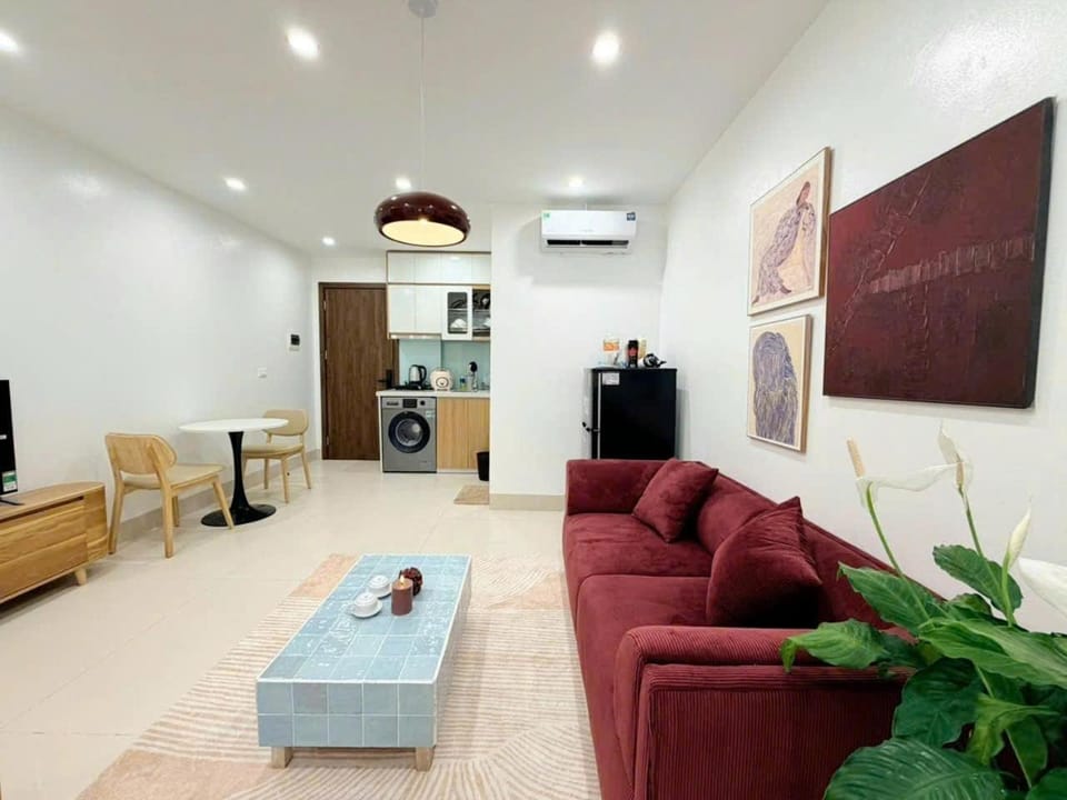 TV and multimedia, Seating area, washing machine, air conditioner