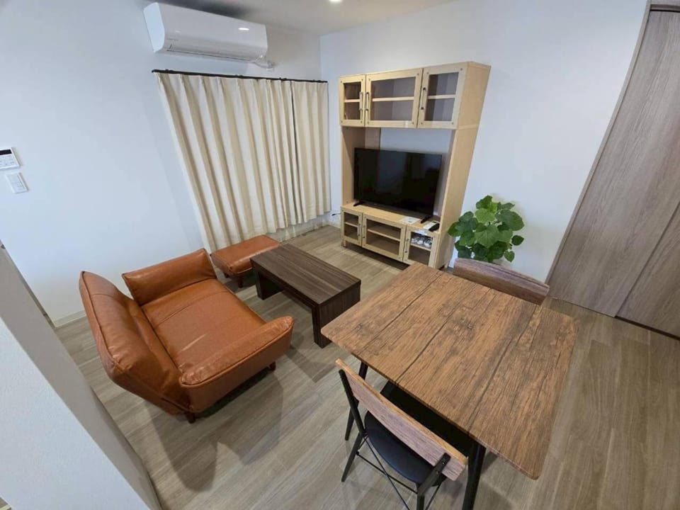 Communal lounge/ TV room, Communal lounge/ TV room
