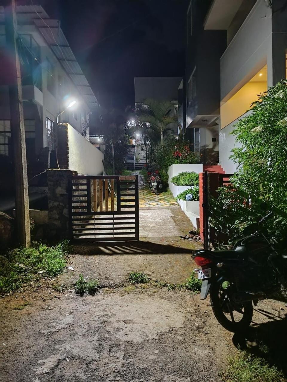 Property building, Night