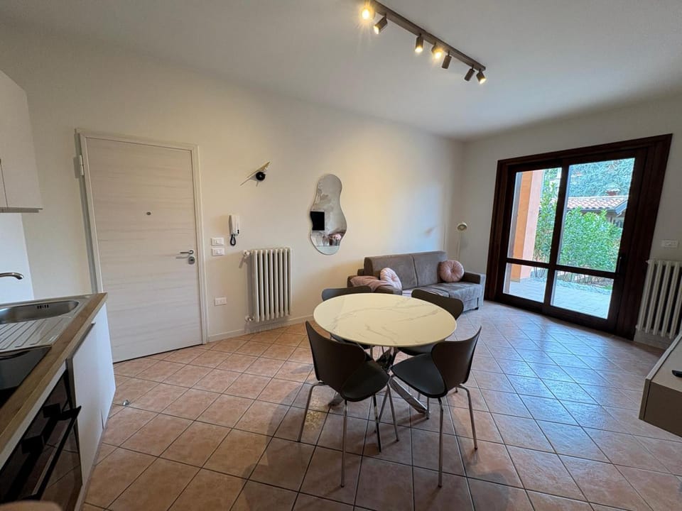 Peonia Apartment Apartment in Sirmione