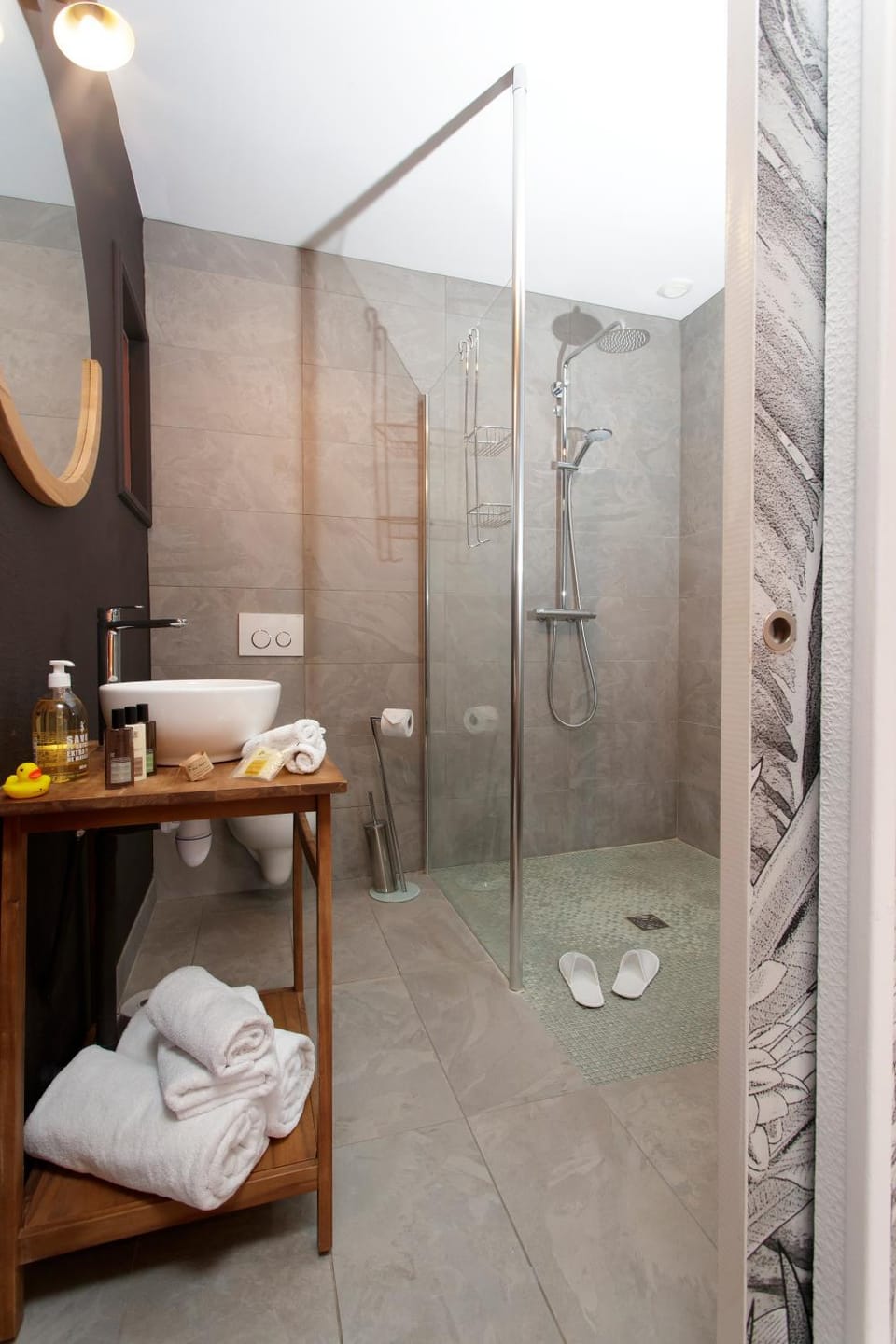 Chambre balnéo l'Oasis aux Prés de Mautort Apartment in Hauts-de-France