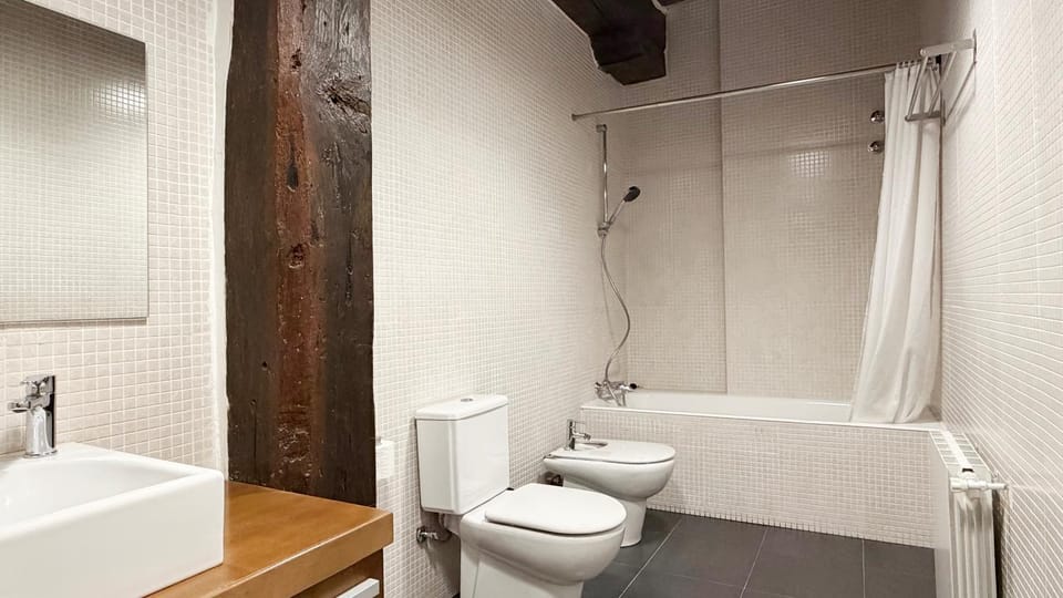 Bathroom, Bath