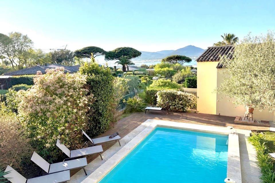Natural landscape, Pool view, Swimming pool