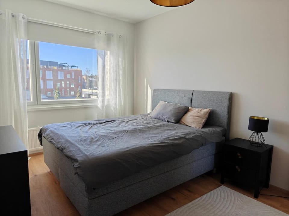 Modern and beautiful two-bedroom apartment, WiFi and parking Apartment in Uusimaa