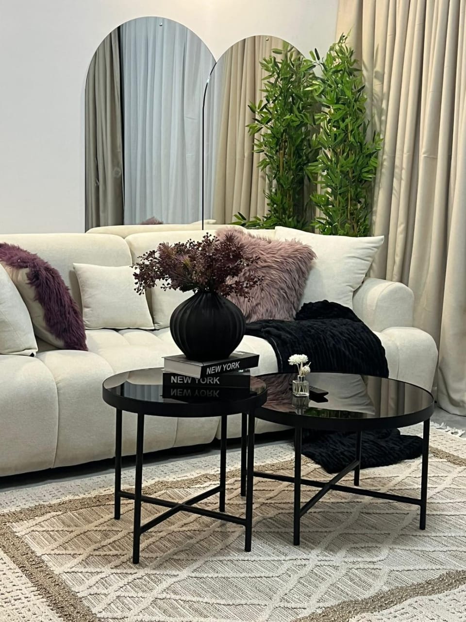 Living room, Decorative detail