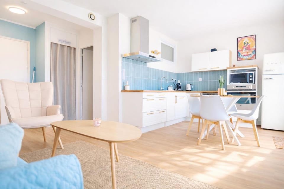 bel appartement renove proche mer 4 personnes Apartment in Château-d'Olonne