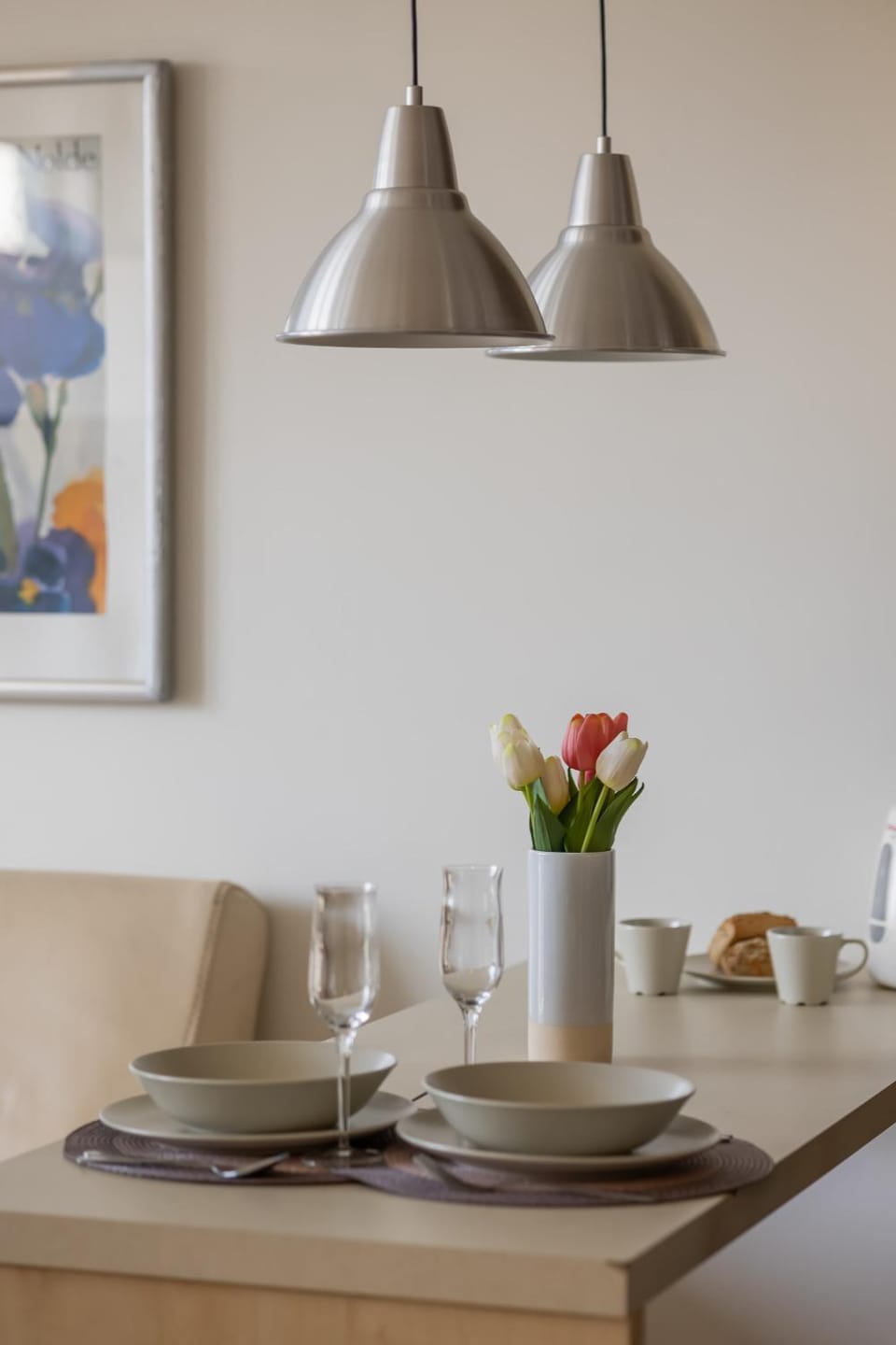 Food and drinks, Decorative detail, Dining area