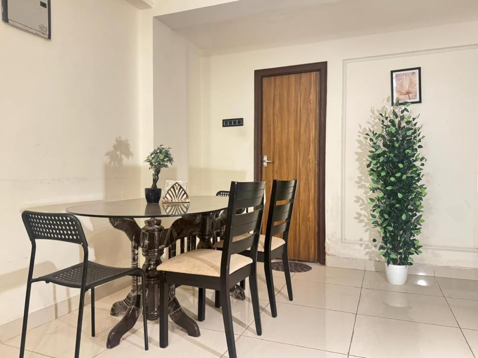 Premium 2BHK Apartment by Key Stays - Hyd Apartment in Hyderabad