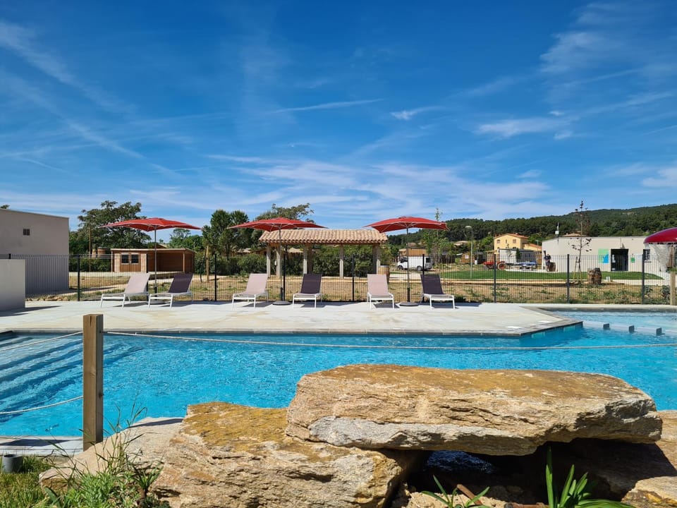 Swimming pool, Public Bath