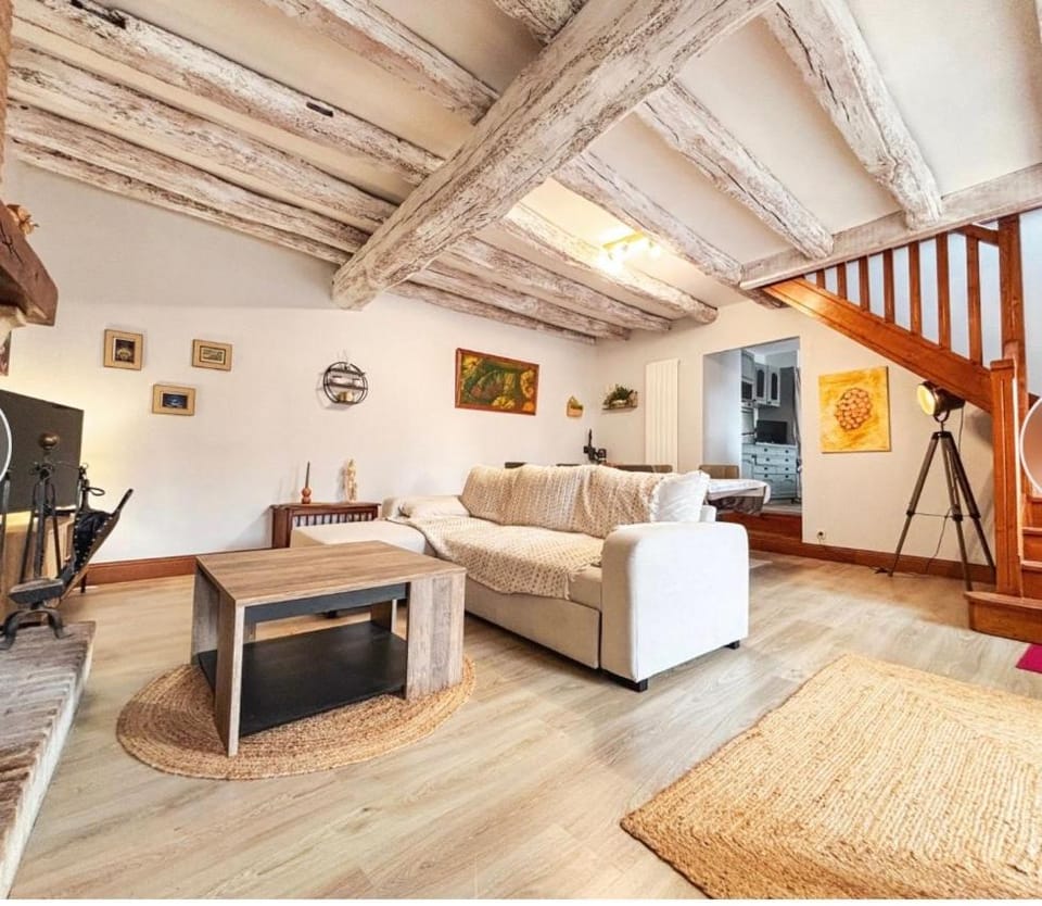 Gîte de l horloge House in Centre-Val de Loire