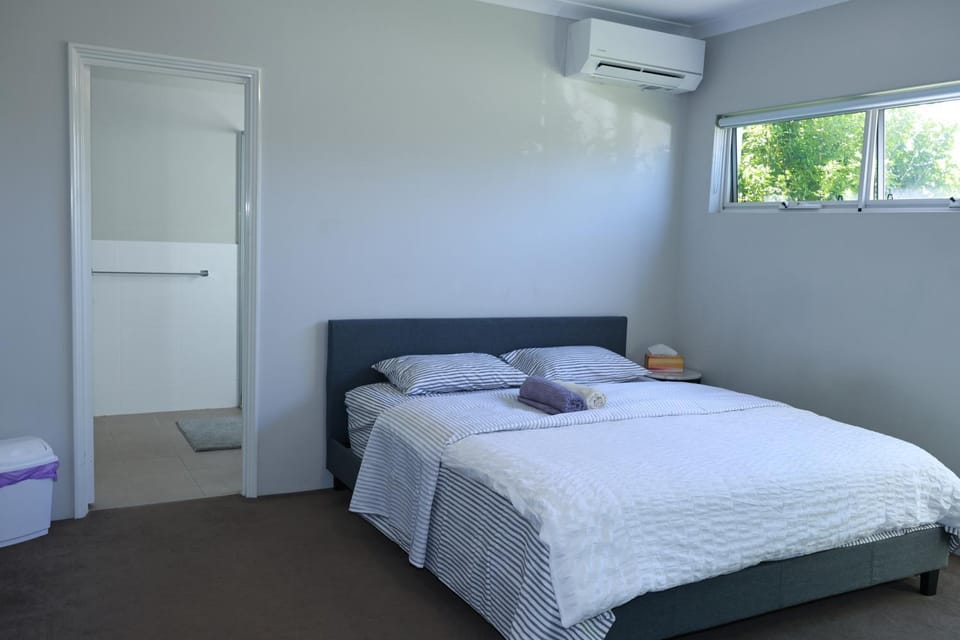 Sweet Home Property 7 Kewdale Vacation rental in Perth