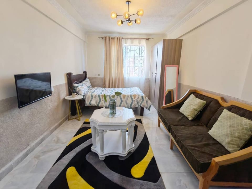 Bed, Living room