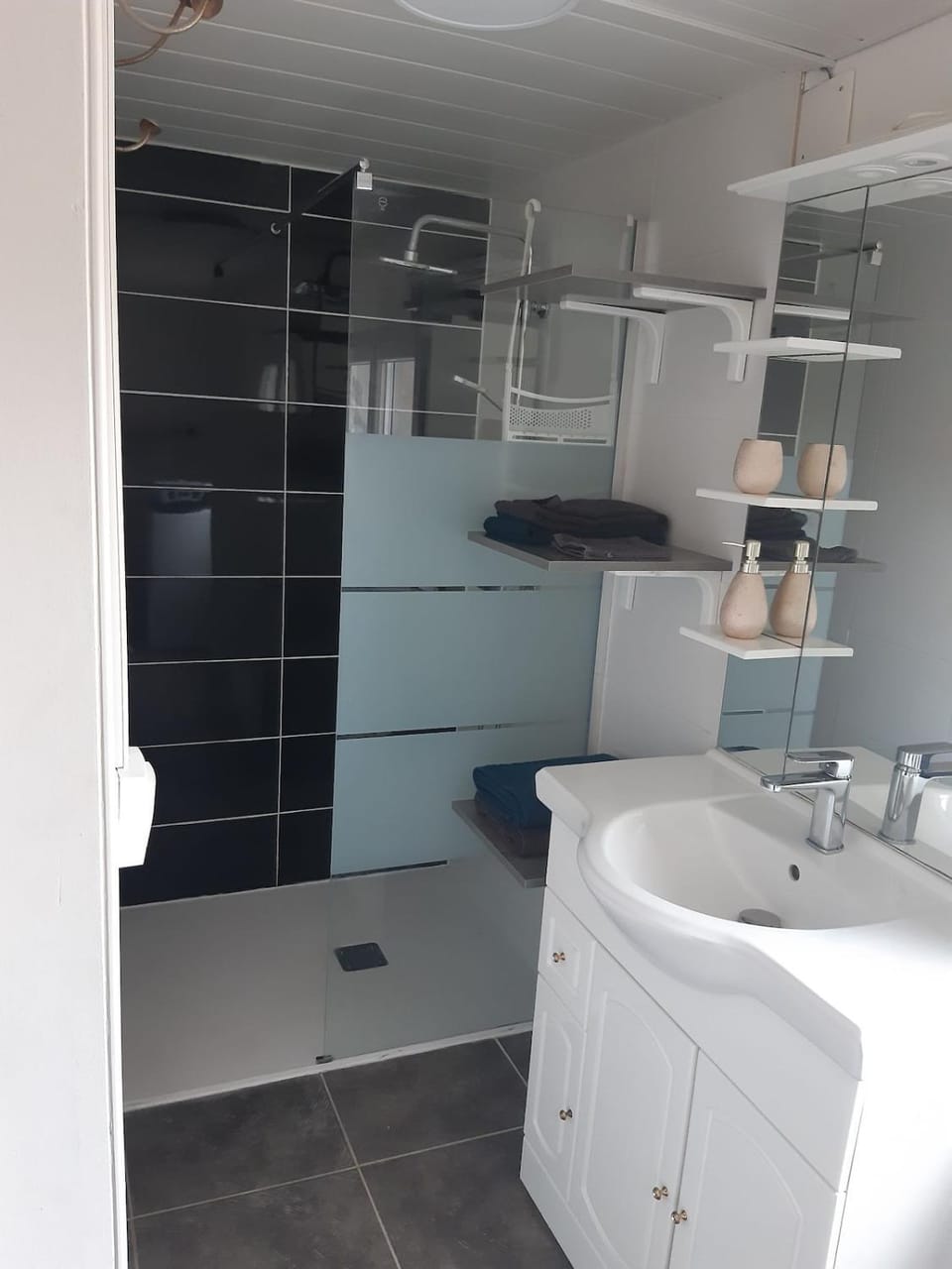appartement avec terrasse Apartment in Auvergne-Rhône-Alpes