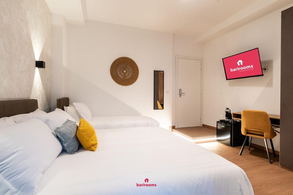 TV and multimedia, Photo of the whole room