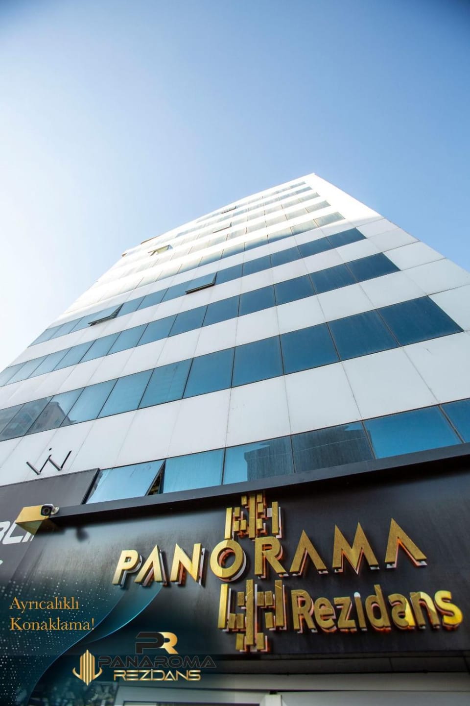 Day, Property logo or sign, Text overlay, Street view