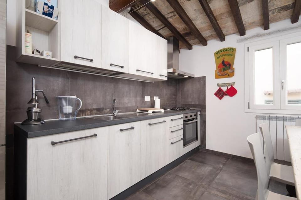 Charming Loft Near Florence Central Market Apartment in Florence