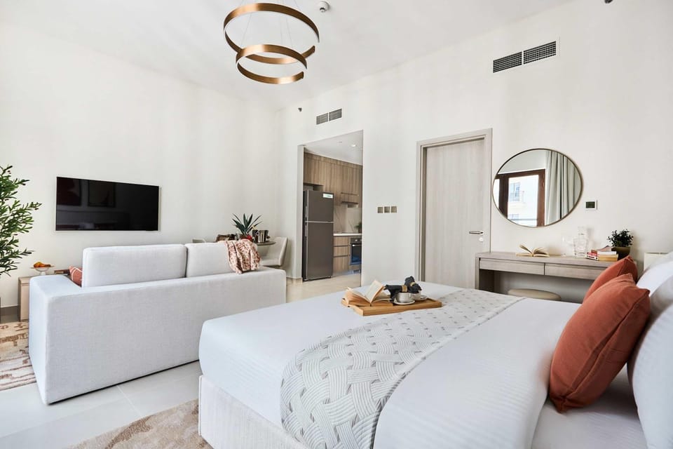 Bed, TV and multimedia, Living room, wardrobe