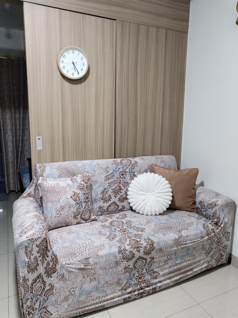 shoreness moa complex Apartment hotel in Pasay