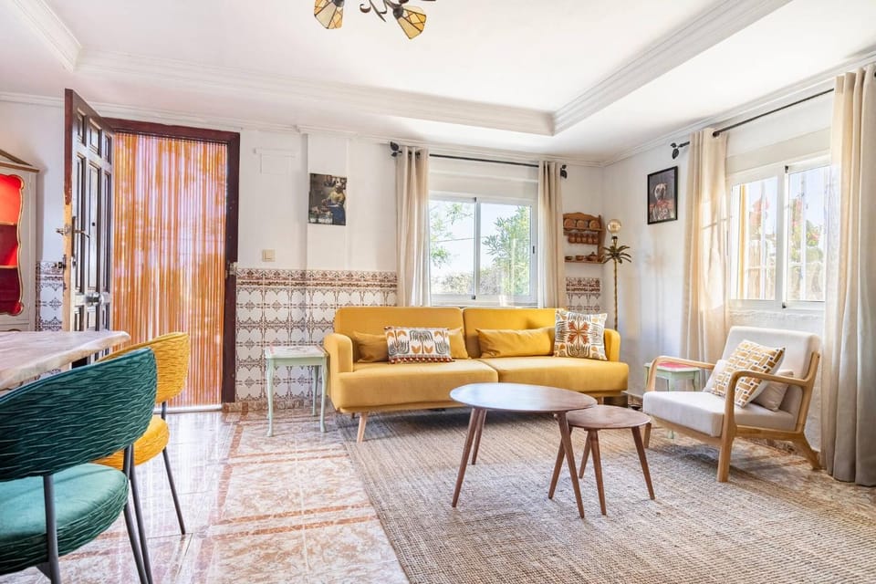 Casa Elja Valencia - long stays remote work Bed and Breakfast in Valencian Community