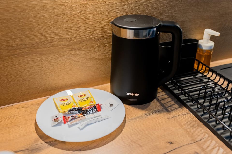 Coffee/tea facilities, Kitchen or kitchenette, Food and drinks