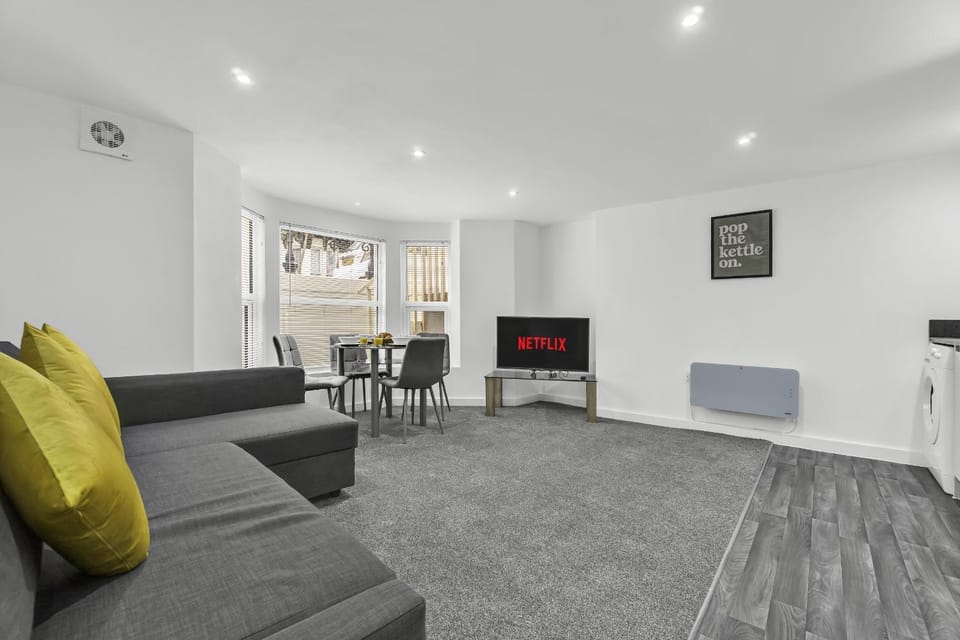 K Suites - Weston Super Mare Apartment in Weston-super-Mare