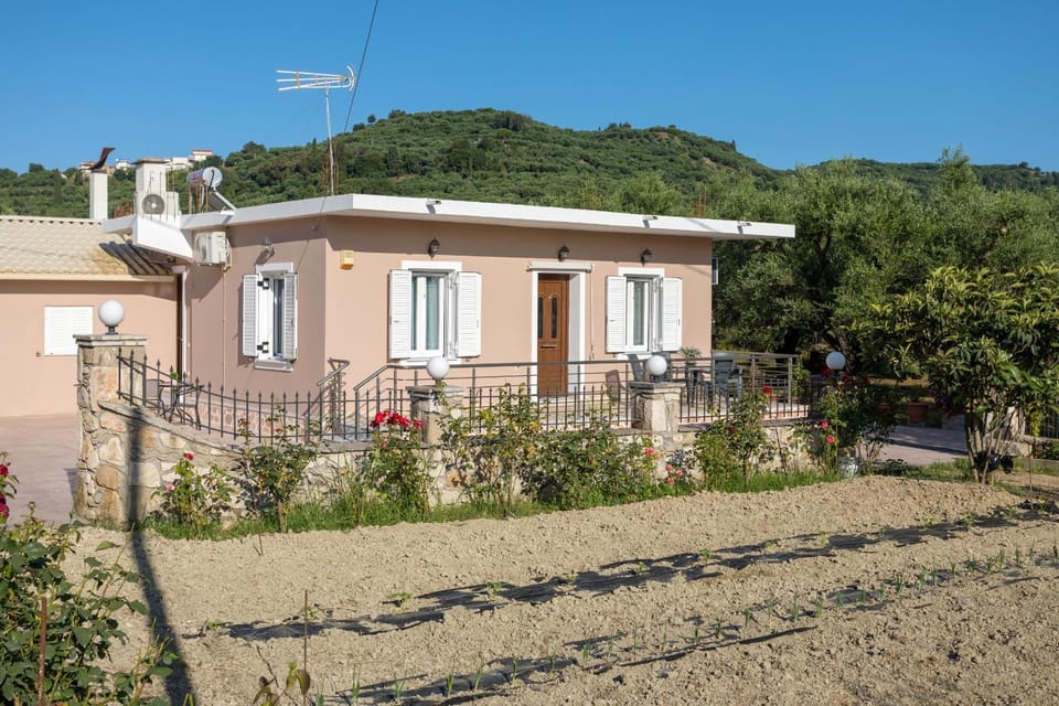 Property building, Spring, Day, Natural landscape, Garden, Garden view, Mountain view