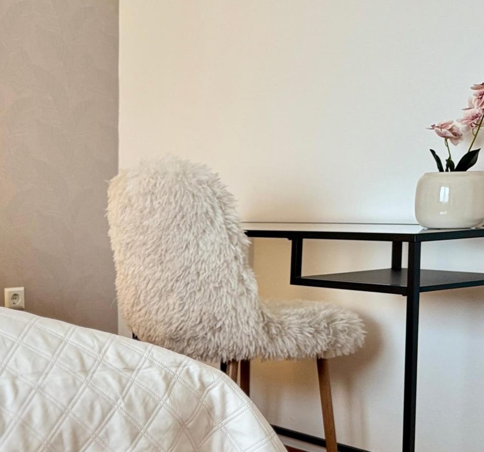 Business facilities, Bedroom
