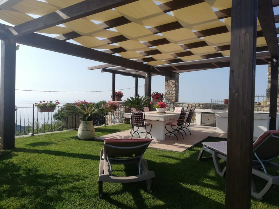 Casa Olimpia - Mareri apartments Apartment in Imperia