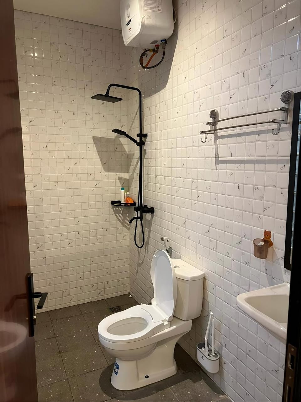 Shower, Toilet, Bathroom, bidet