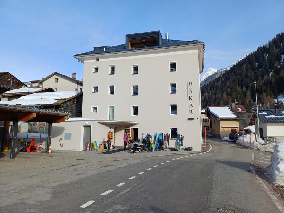 Camere Osteria Bäkar, Val Bedretto Hotel in Airolo