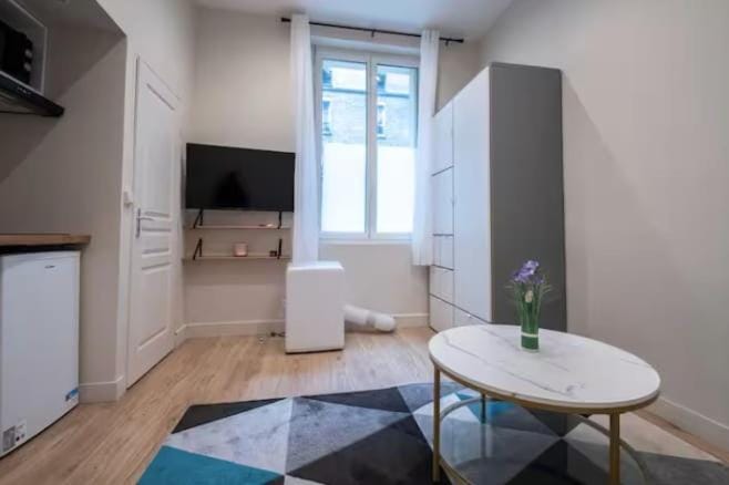 Studio cosy à la Villette proche Métro Apartment in Pantin