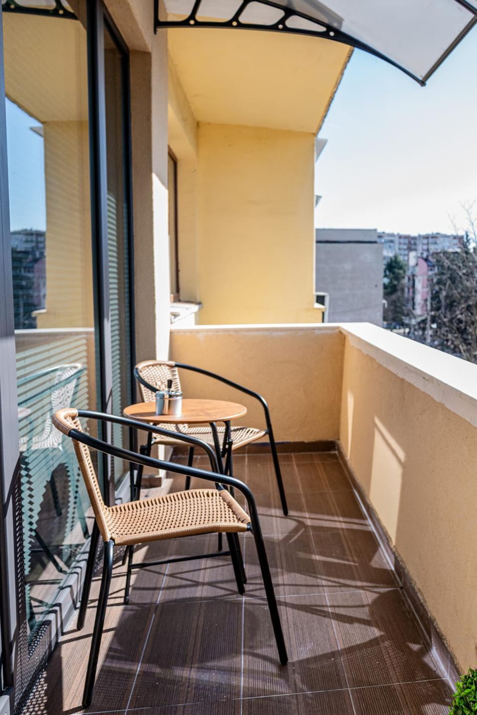 View (from property/room), Balcony/Terrace