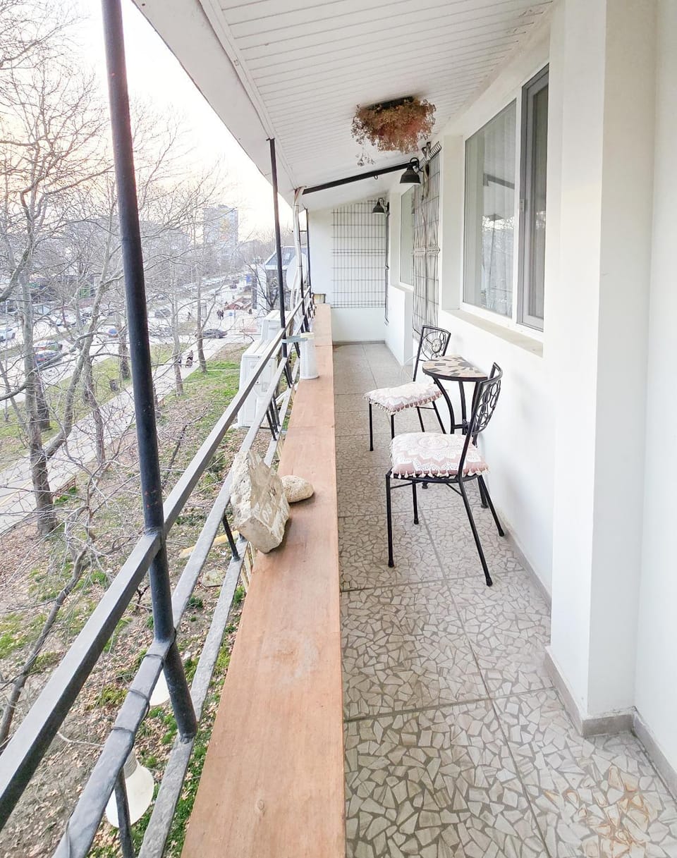 Balcony/Terrace, Balcony/Terrace