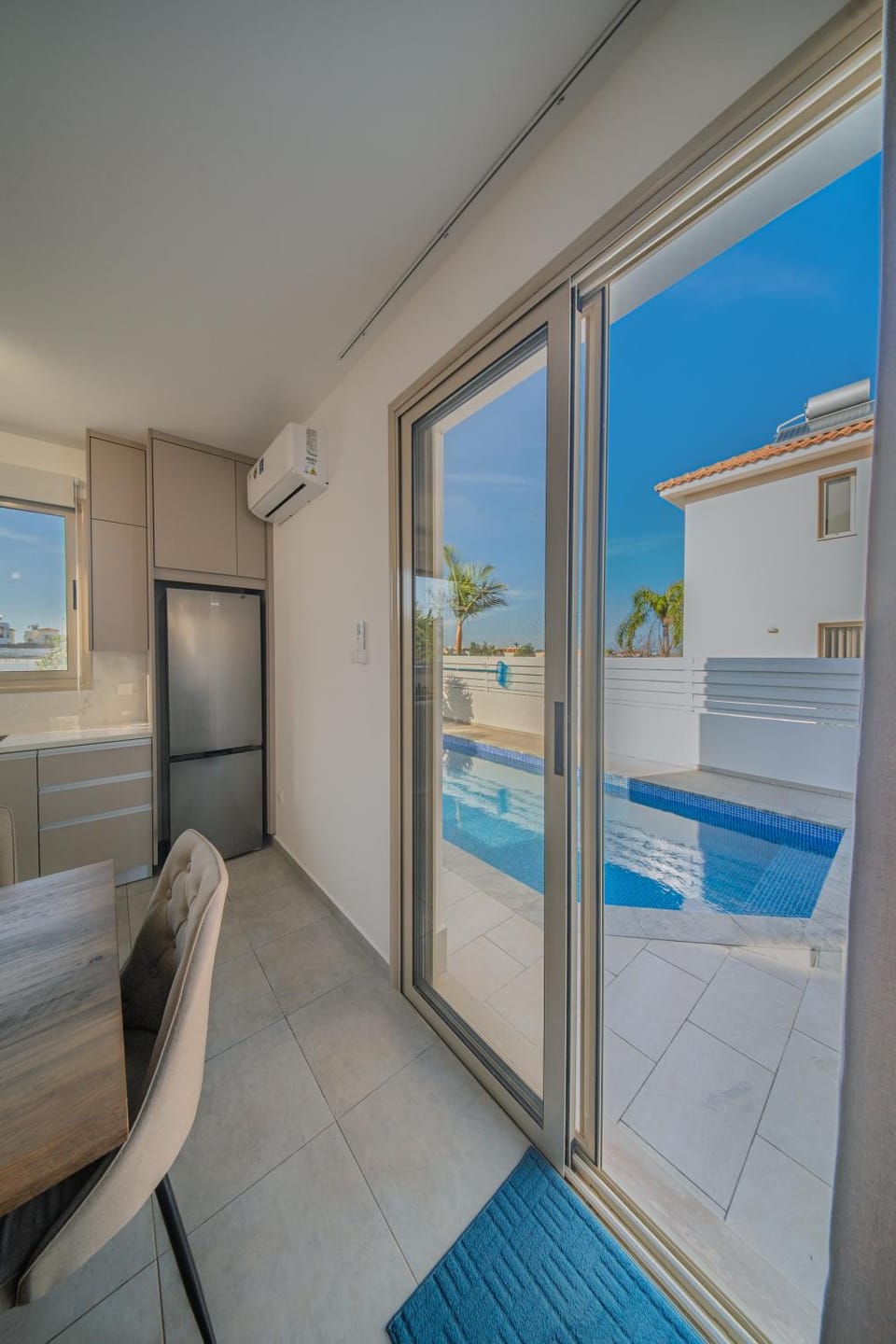 Patio, Pool view, Swimming pool