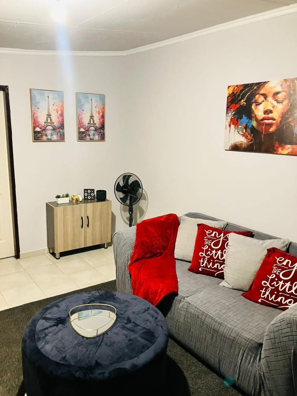 Homely Suburban Escape - Close to All You Need Apartment in South Africa