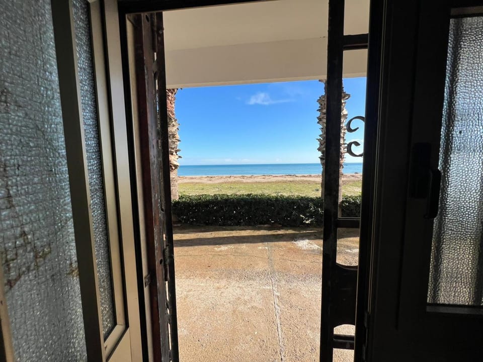 Sea view, Sea view
