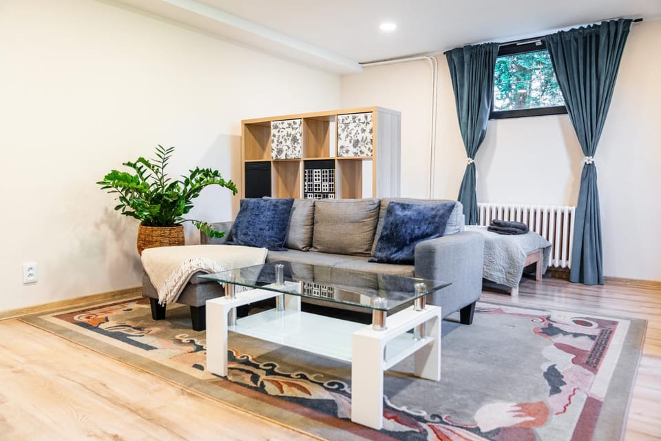 Nature Apartment Karlovy Vary Kolová Apartment hotel in Czechia